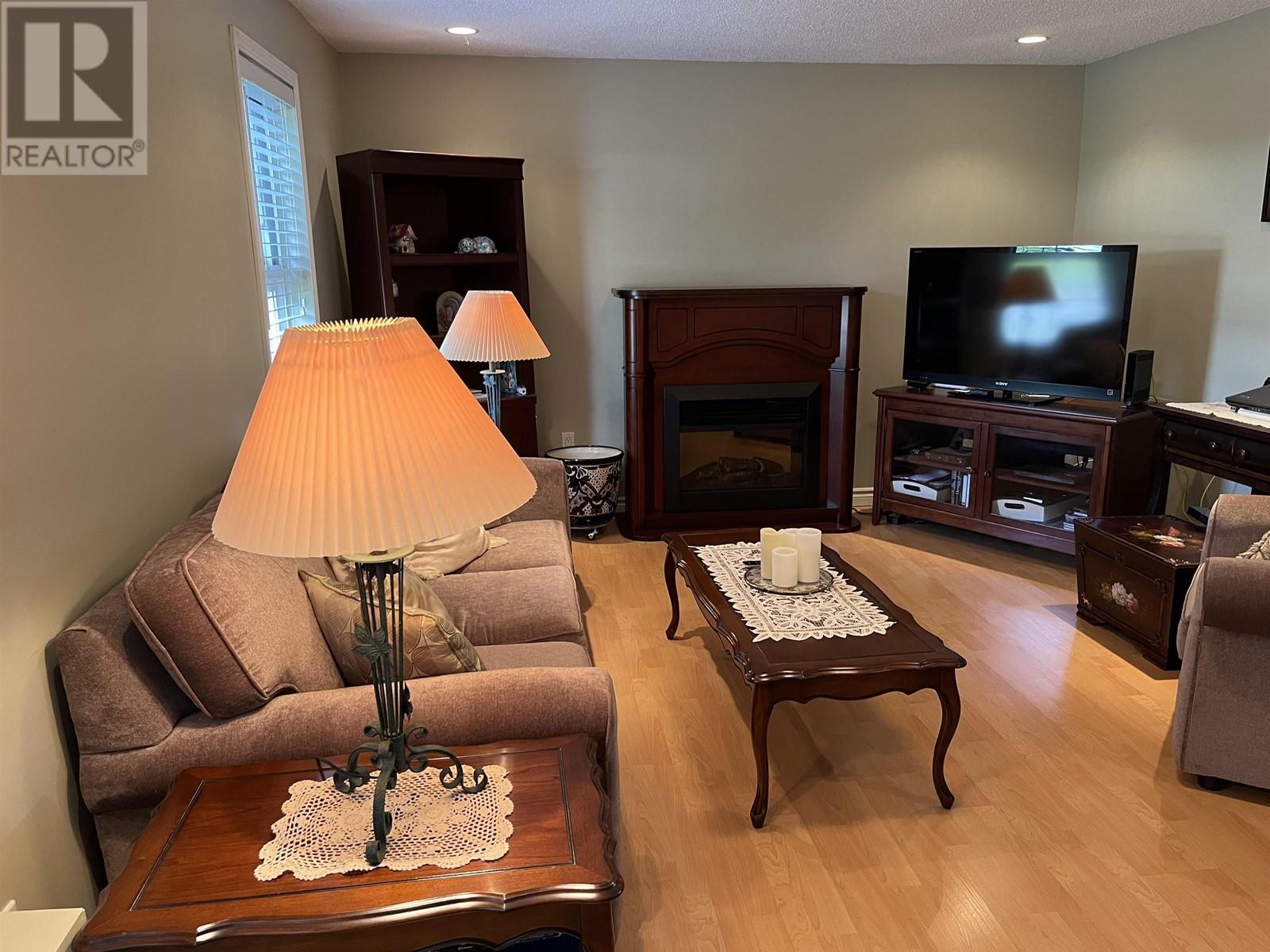Listing Picture 23 of 40 : 11600 KINGFISHER DRIVE, Richmond / 烈治文 - 魯藝地產 Yvonne Lu Group - MLS Medallion Club Member
