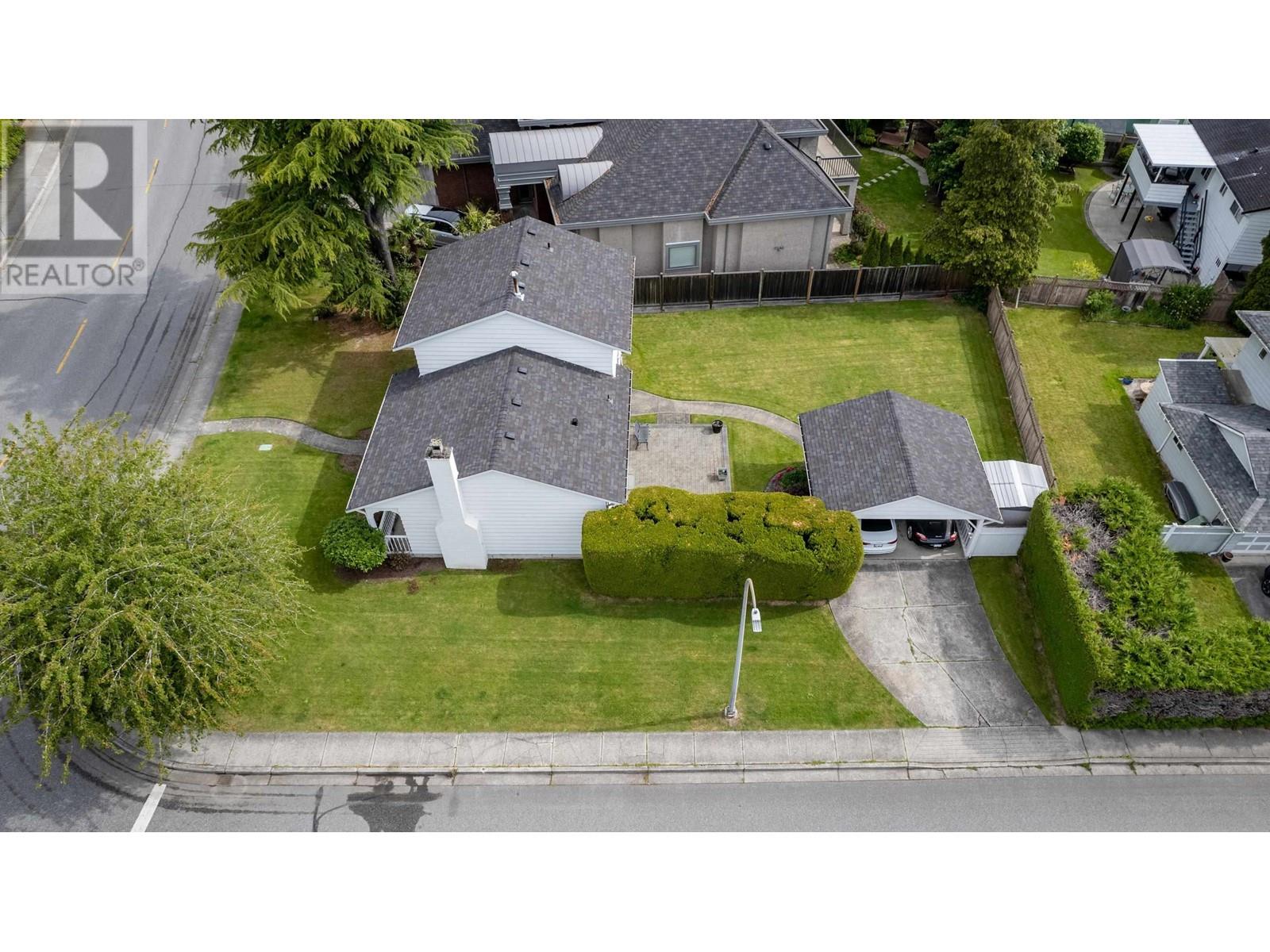 Listing Picture 35 of 40 : 11600 KINGFISHER DRIVE, Richmond / 烈治文 - 魯藝地產 Yvonne Lu Group - MLS Medallion Club Member