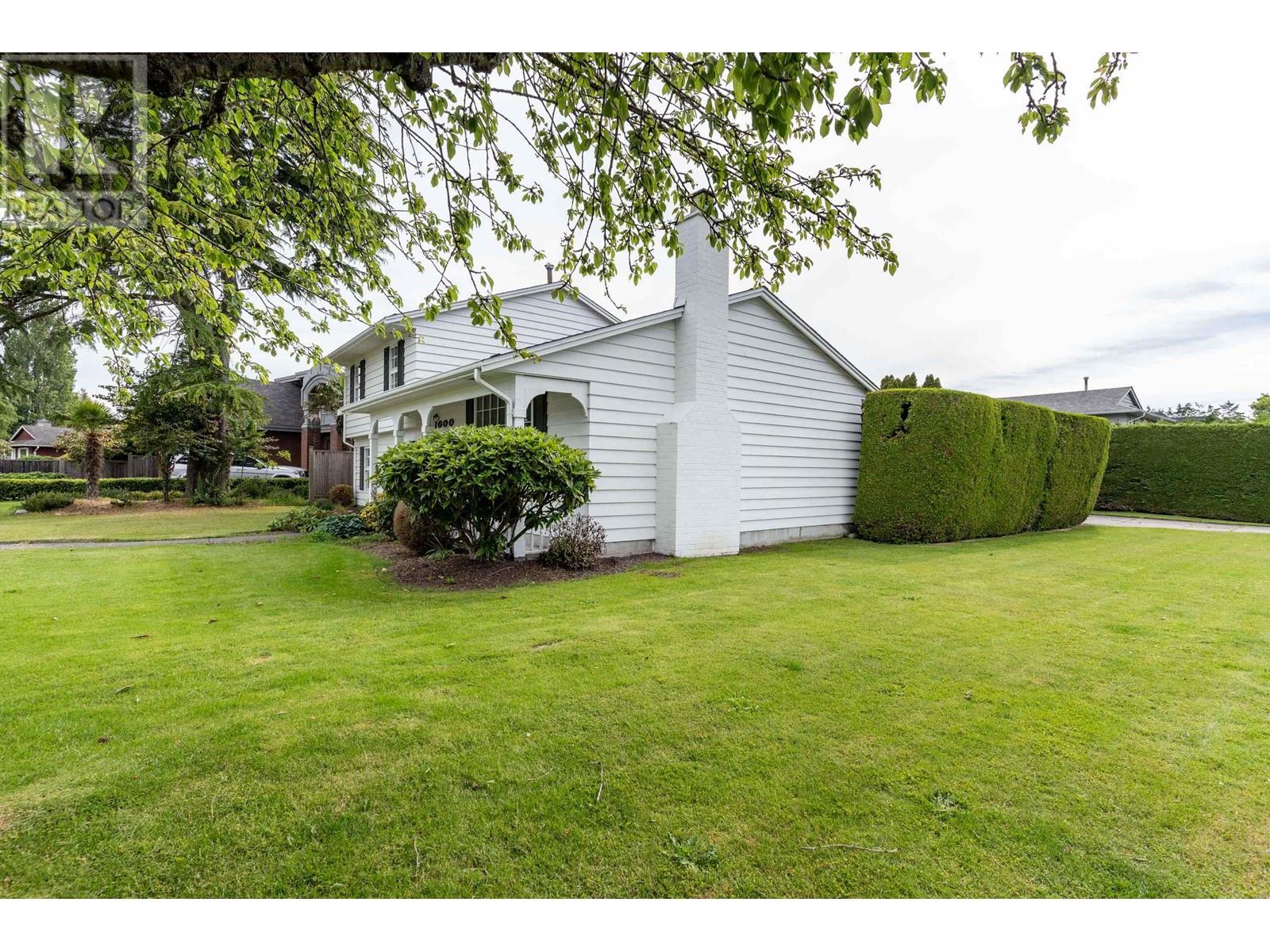 Listing Picture 4 of 40 : 11600 KINGFISHER DRIVE, Richmond / 烈治文 - 魯藝地產 Yvonne Lu Group - MLS Medallion Club Member