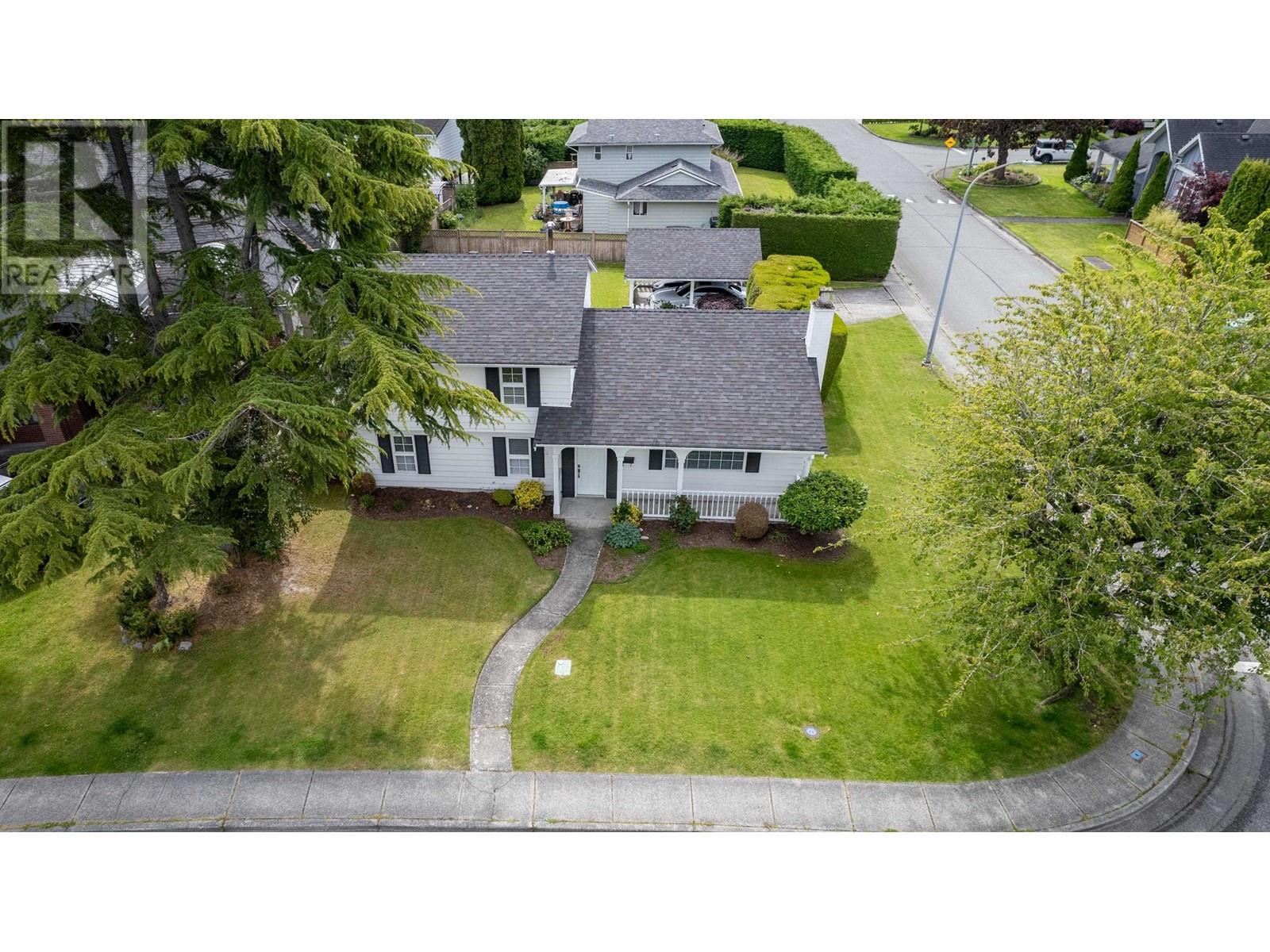 Listing Picture 32 of 40 : 11600 KINGFISHER DRIVE, Richmond / 烈治文 - 魯藝地產 Yvonne Lu Group - MLS Medallion Club Member