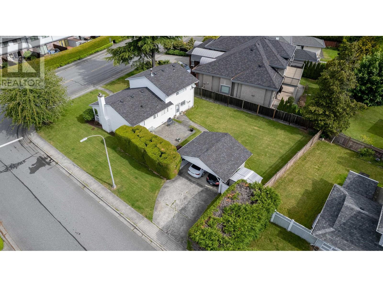 Listing Picture 34 of 40 : 11600 KINGFISHER DRIVE, Richmond / 烈治文 - 魯藝地產 Yvonne Lu Group - MLS Medallion Club Member