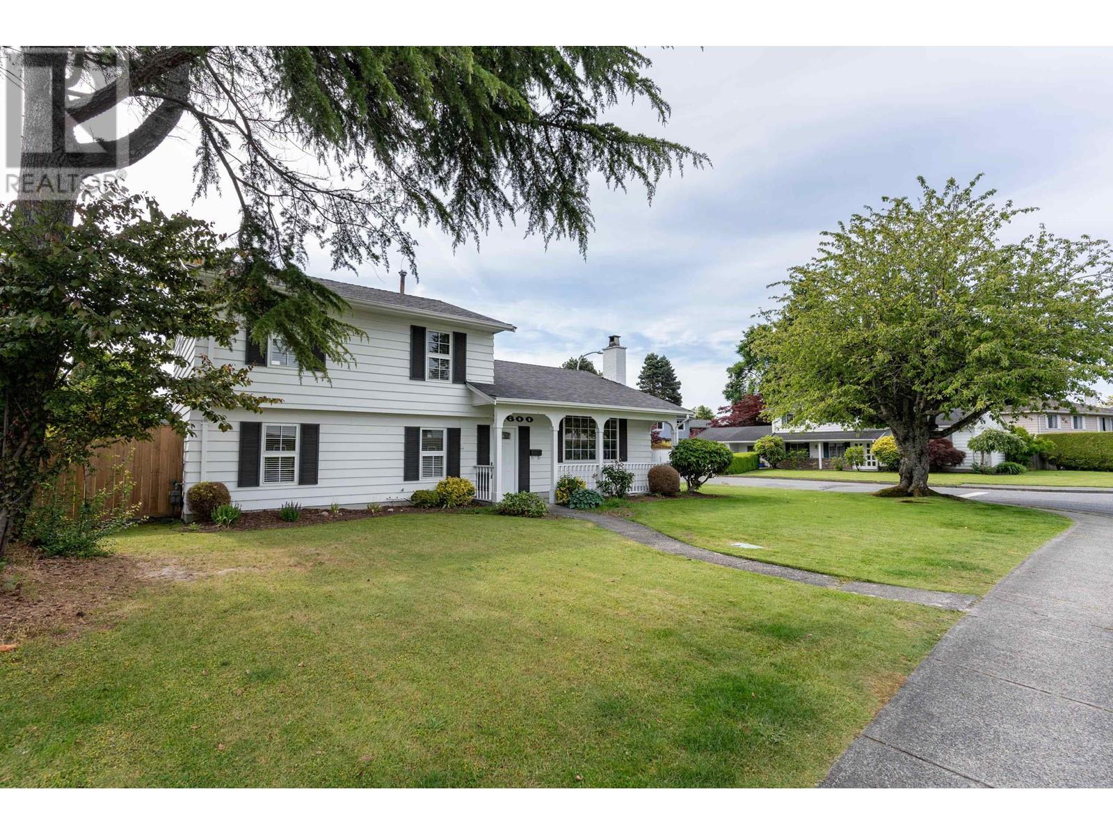 Listing Picture 2 of 40 : 11600 KINGFISHER DRIVE, Richmond / 烈治文 - 魯藝地產 Yvonne Lu Group - MLS Medallion Club Member