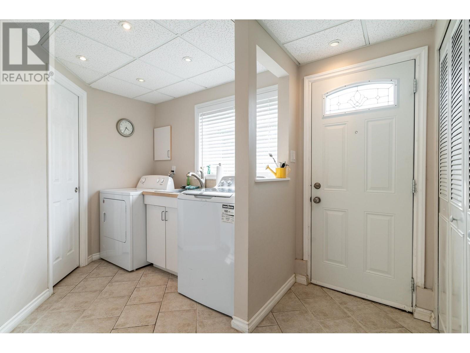 Listing Picture 25 of 40 : 11600 KINGFISHER DRIVE, Richmond / 烈治文 - 魯藝地產 Yvonne Lu Group - MLS Medallion Club Member