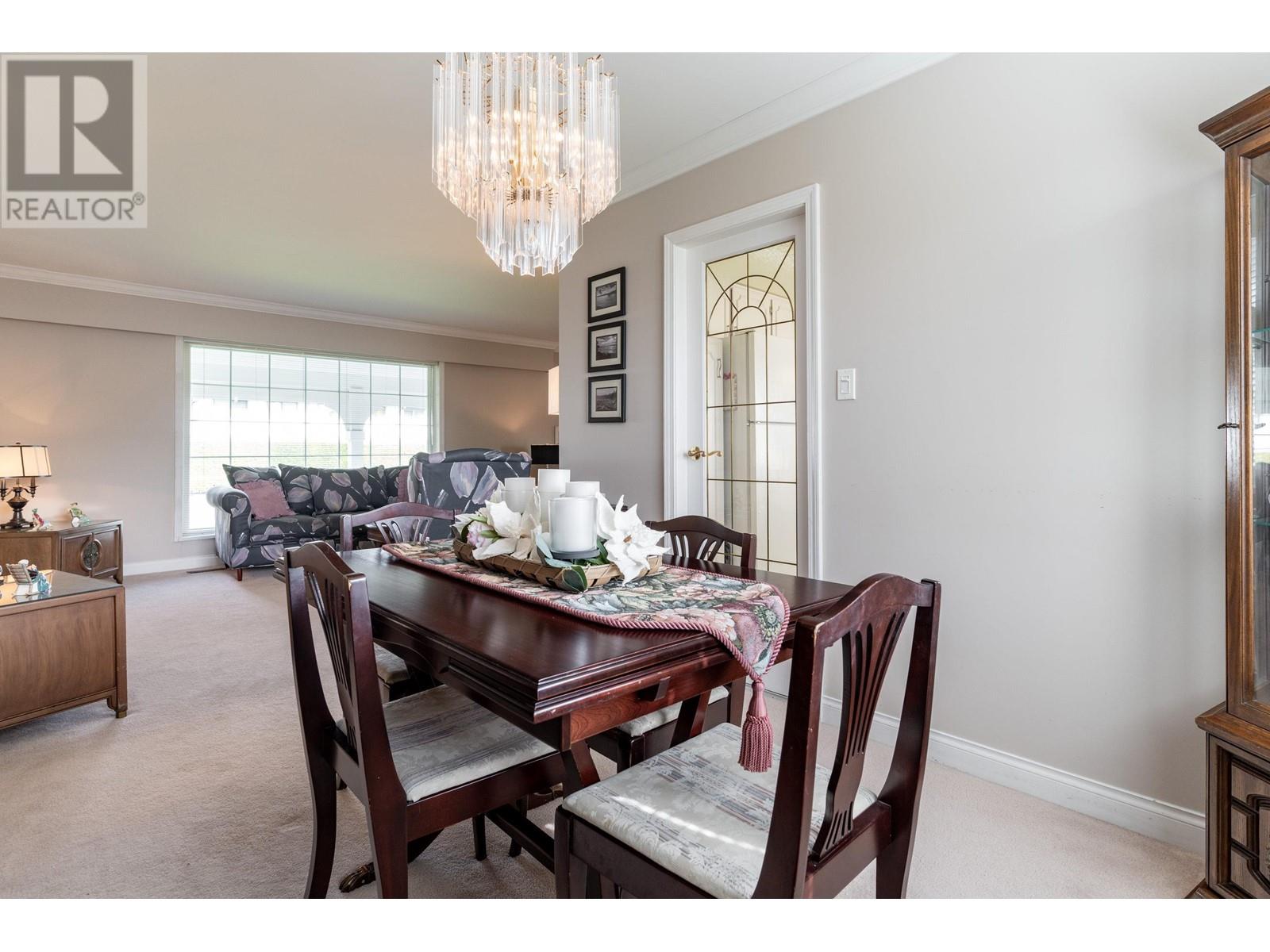 Listing Picture 11 of 40 : 11600 KINGFISHER DRIVE, Richmond / 烈治文 - 魯藝地產 Yvonne Lu Group - MLS Medallion Club Member