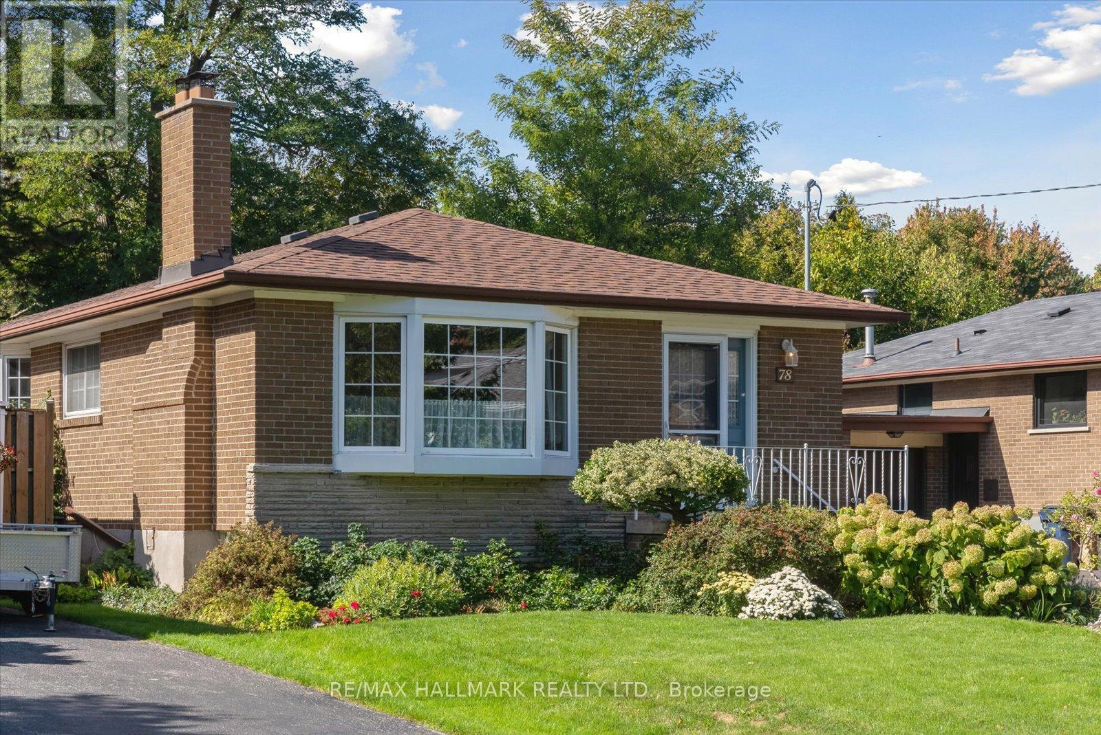 78 Eastville Avenue, Toronto, Ontario  M1M 2N9 - Photo 2 - E9397872