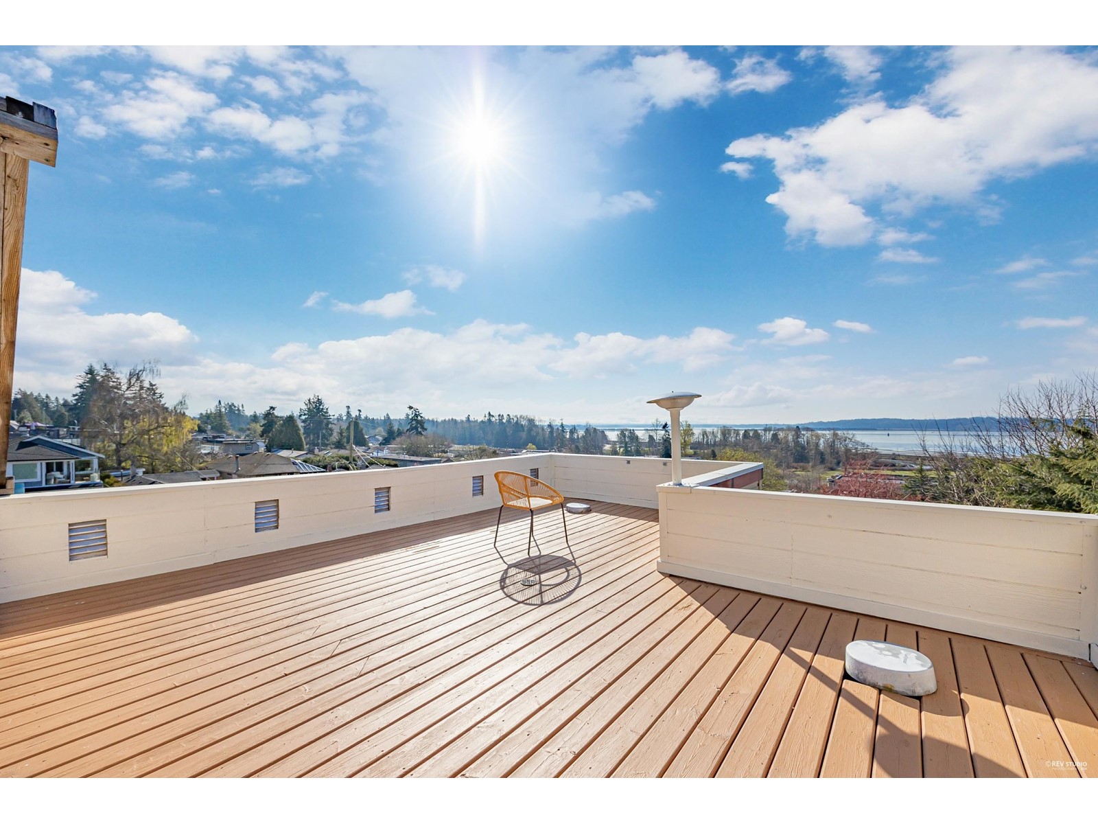 Property at 939 HABGOOD STREET image 3