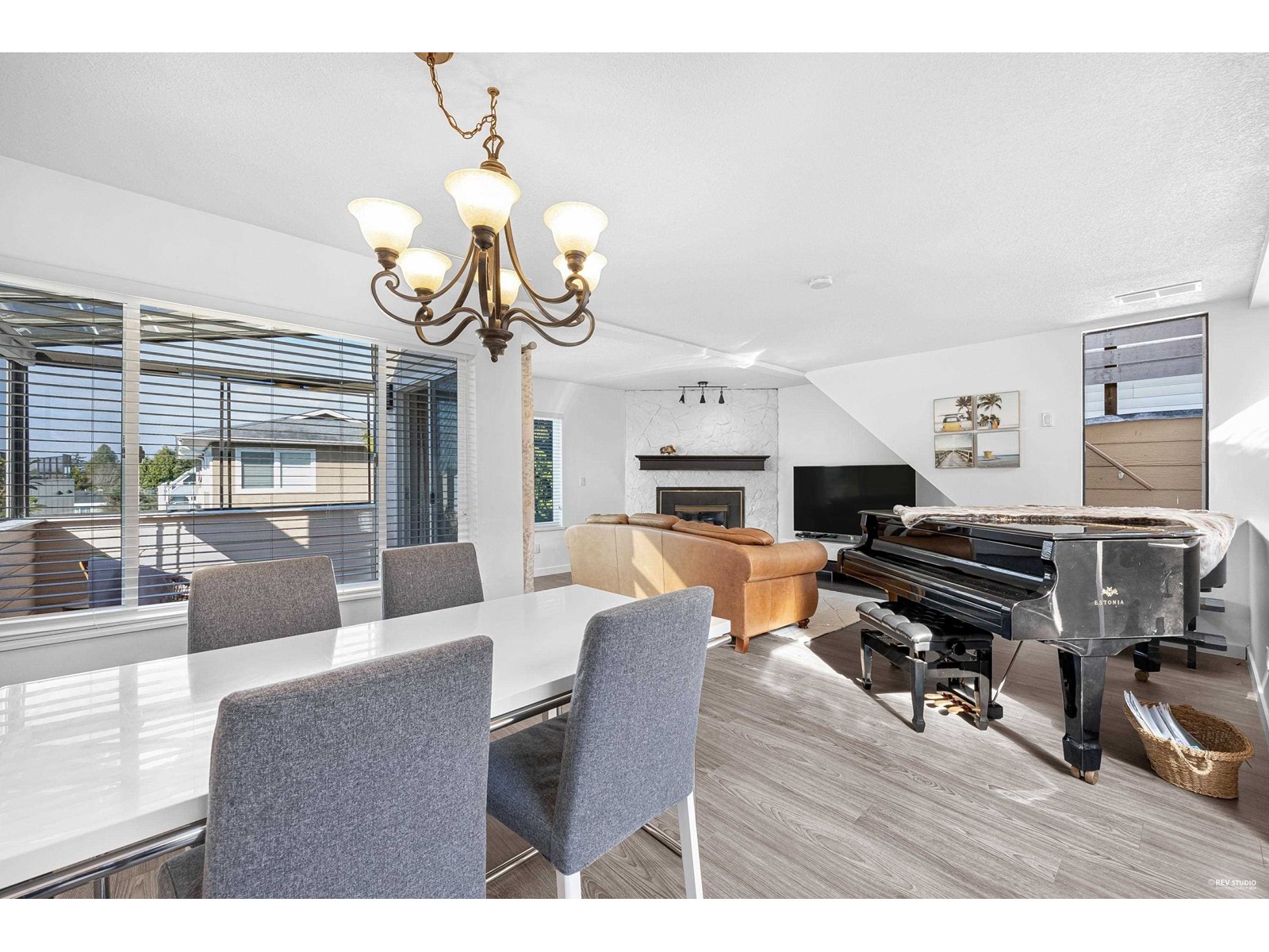 939 Habgood Street, White Rock, British Columbia  V4B 4W5 - Photo 7 - R2935922
