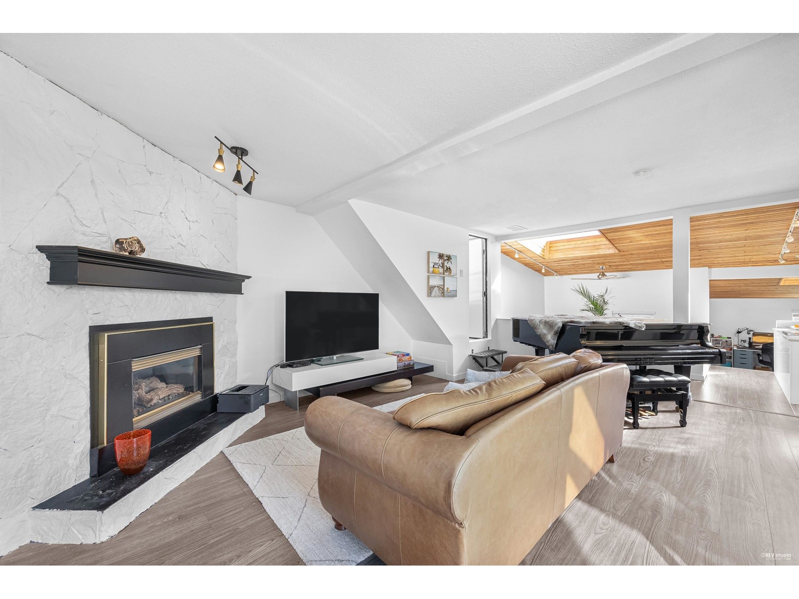 939 Habgood Street, White Rock, British Columbia  V4B 4W5 - Photo 15 - R2935922