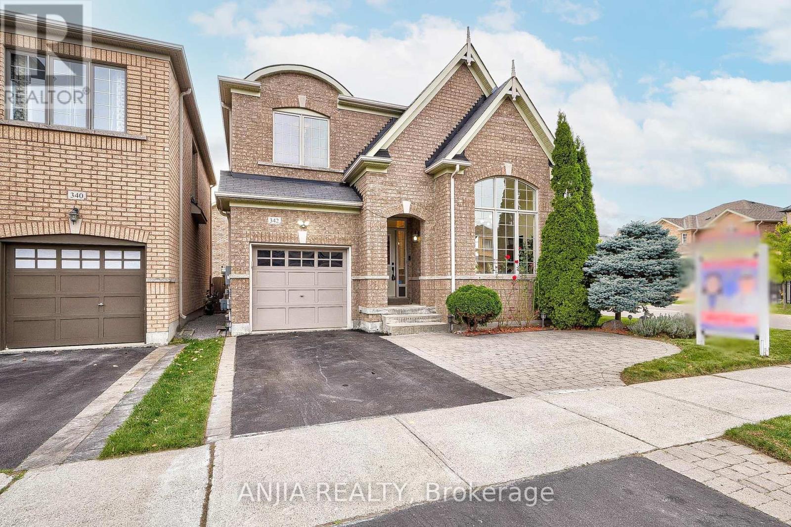 342 Williamson Road, Markham (Greensborough), Ontario  L6E 0H2 - Photo 2 - N9397646