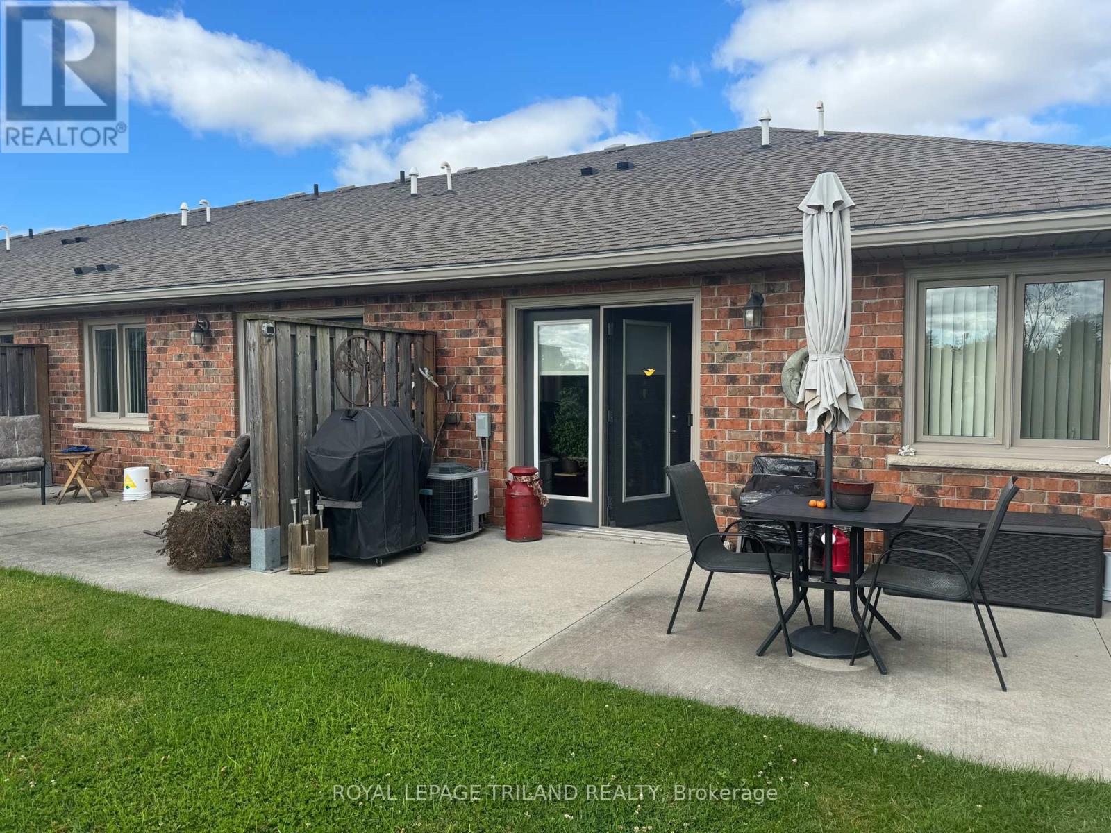 230 Walker Street, Southwest Middlesex, Ontario  N0L 1M0 - Photo 14 - X9398904