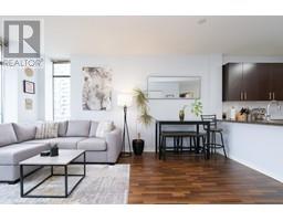 702 4250 DAWSON STREET, Burnaby, British Columbia