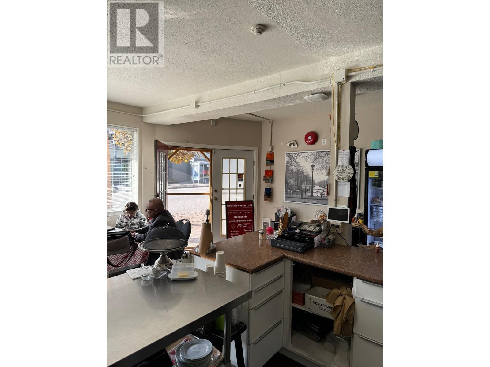 909 12th Street, New Westminster, British Columbia  V3M 4K5 - Photo 7 - C8063774