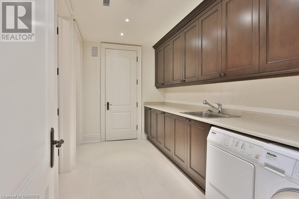 261 Church Street Unit# 303 + 304, Oakville, Ontario  L6J 1N7 - Photo 24 - 40660793