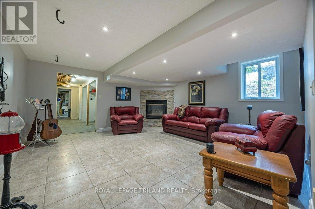 6152 Bostwick Road, Central Elgin, Ontario  N0L 2L0 - Photo 25 - X9399020