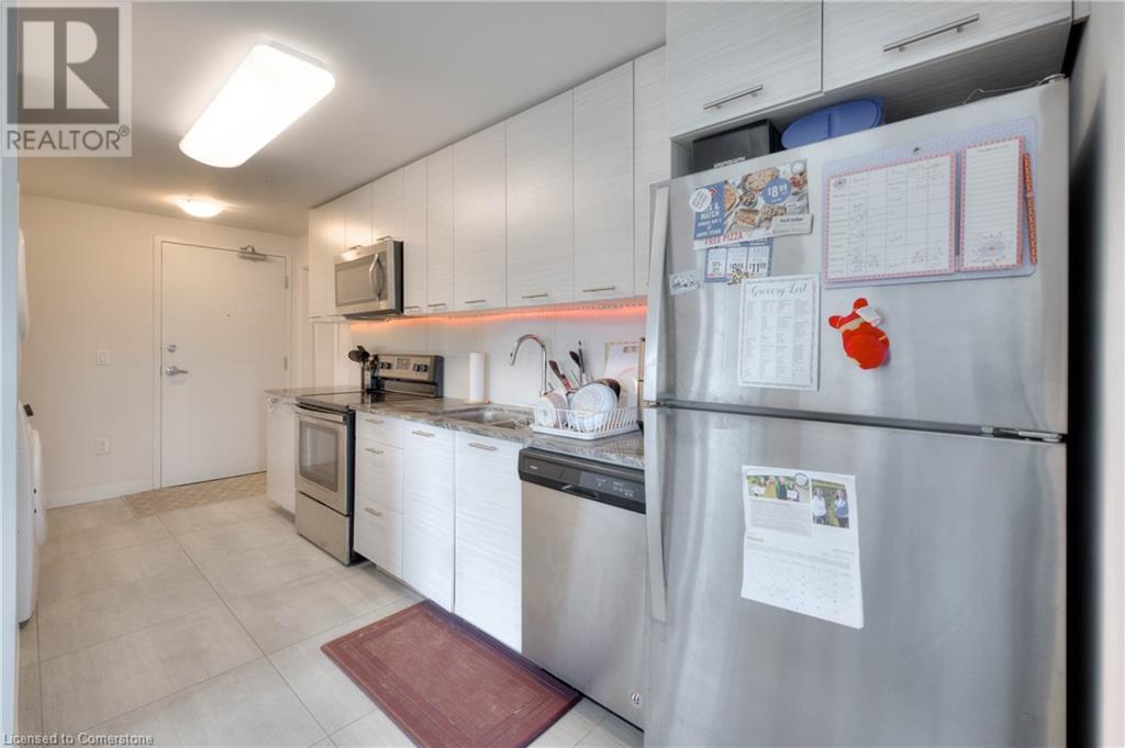 251 Hemlock Street Unit# 301, Waterloo, Ontario  N2L 3R4 - Photo 3 - 40663633