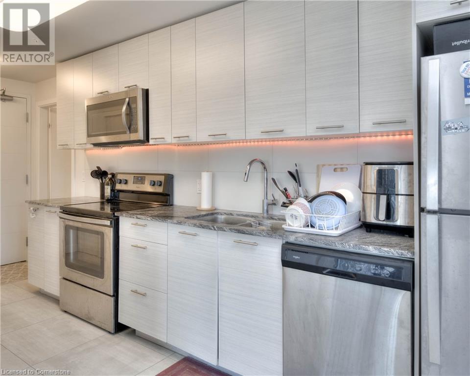 251 Hemlock Street Unit# 301, Waterloo, Ontario  N2L 3R4 - Photo 4 - 40663633