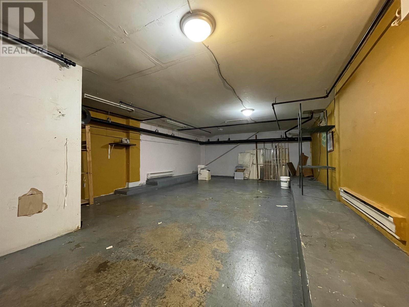 2526 E Hastings Street, Vancouver, British Columbia  V5K 1Z3 - Photo 14 - C8063736