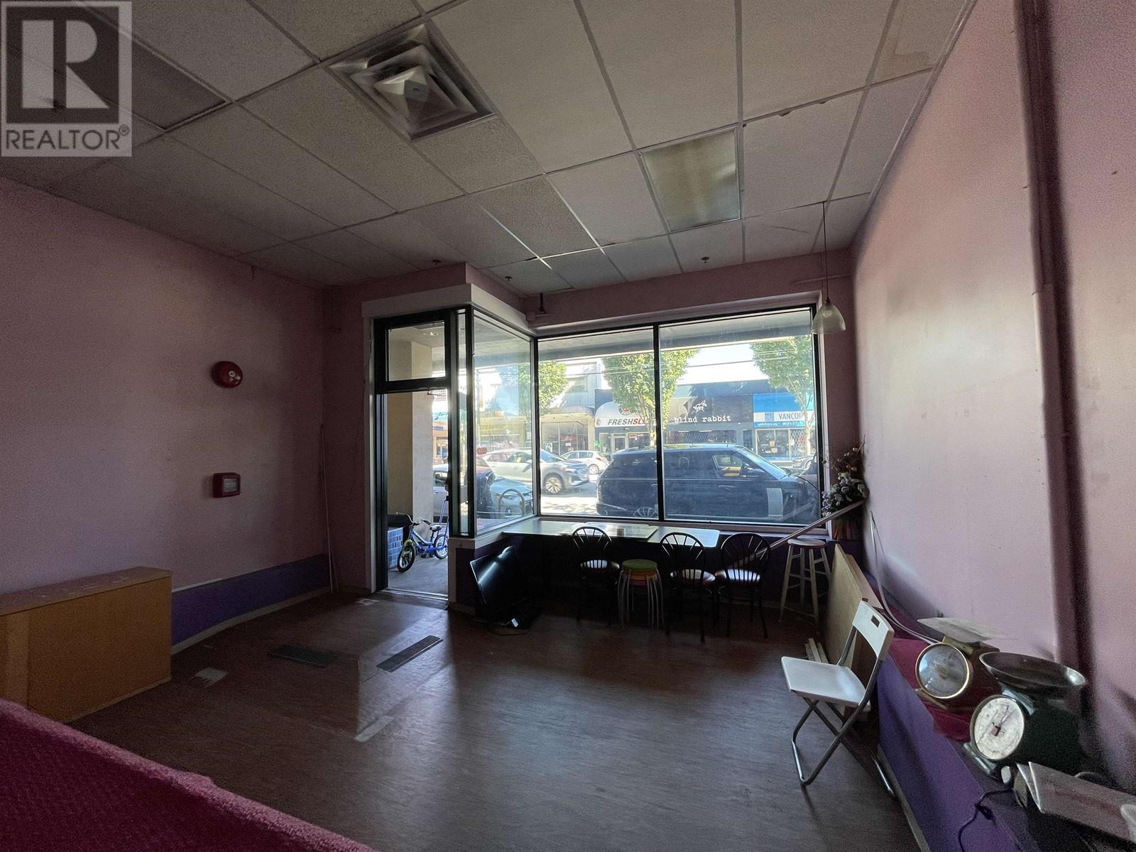 2526 E Hastings Street, Vancouver, British Columbia  V5K 1Z3 - Photo 5 - C8063736