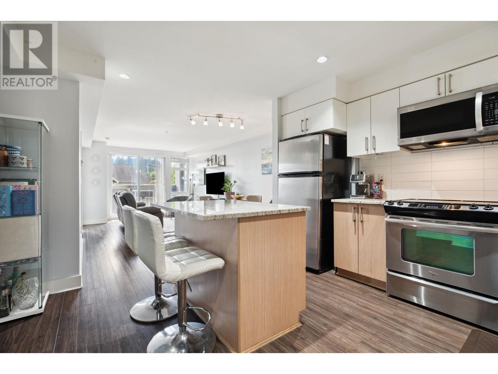 219 55 Eighth Avenue, New Westminster, British Columbia  V3L 0E8 - Photo 13 - R2936226