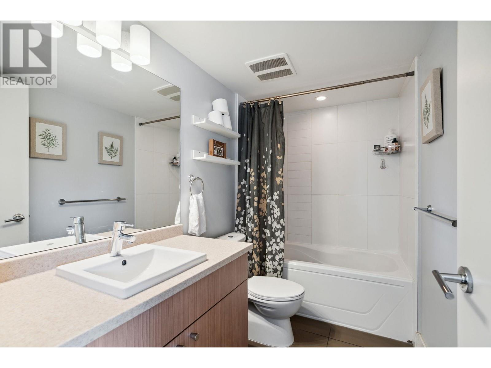 219 55 Eighth Avenue, New Westminster, British Columbia  V3L 0E8 - Photo 21 - R2936226
