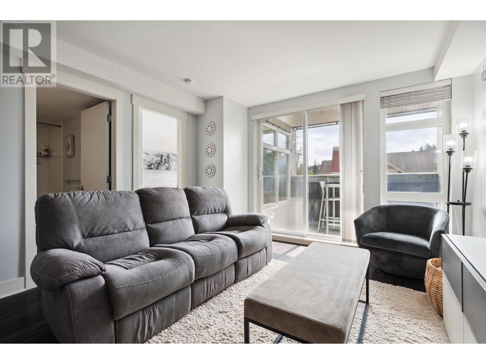 219 55 Eighth Avenue, New Westminster, British Columbia  V3L 0E8 - Photo 3 - R2936226