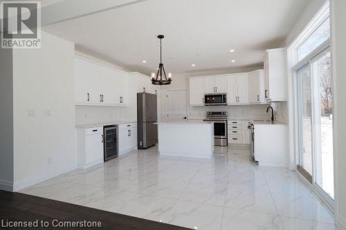 213 Fallowfield DriveKitchener, Ontario  N2C 2T7 - Photo 12 - 40659902