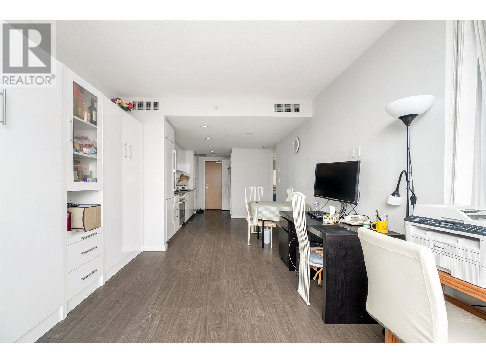 Listing Picture 7 of 23 : 1103 8333 SWEET AVENUE, Richmond / 烈治文 - 魯藝地產 Yvonne Lu Group - MLS Medallion Club Member