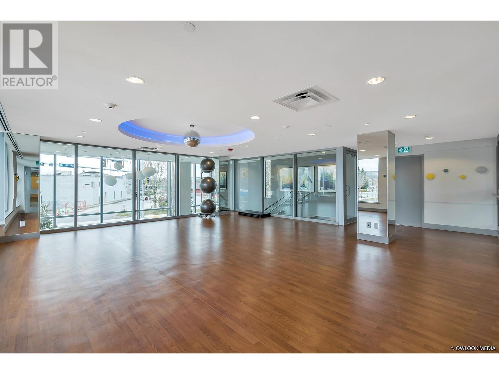 Listing Picture 21 of 23 : 1103 8333 SWEET AVENUE, Richmond / 烈治文 - 魯藝地產 Yvonne Lu Group - MLS Medallion Club Member