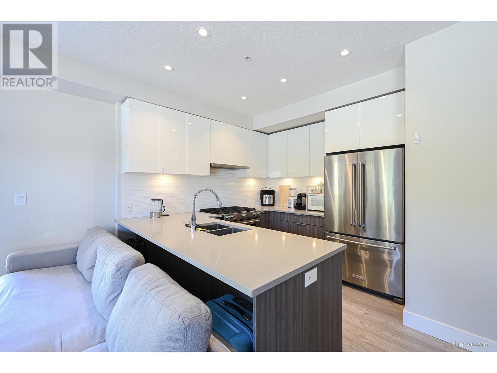 316 3588 Sawmill Crescent, Vancouver, British Columbia  V5S 0H5 - Photo 3 - R2935353