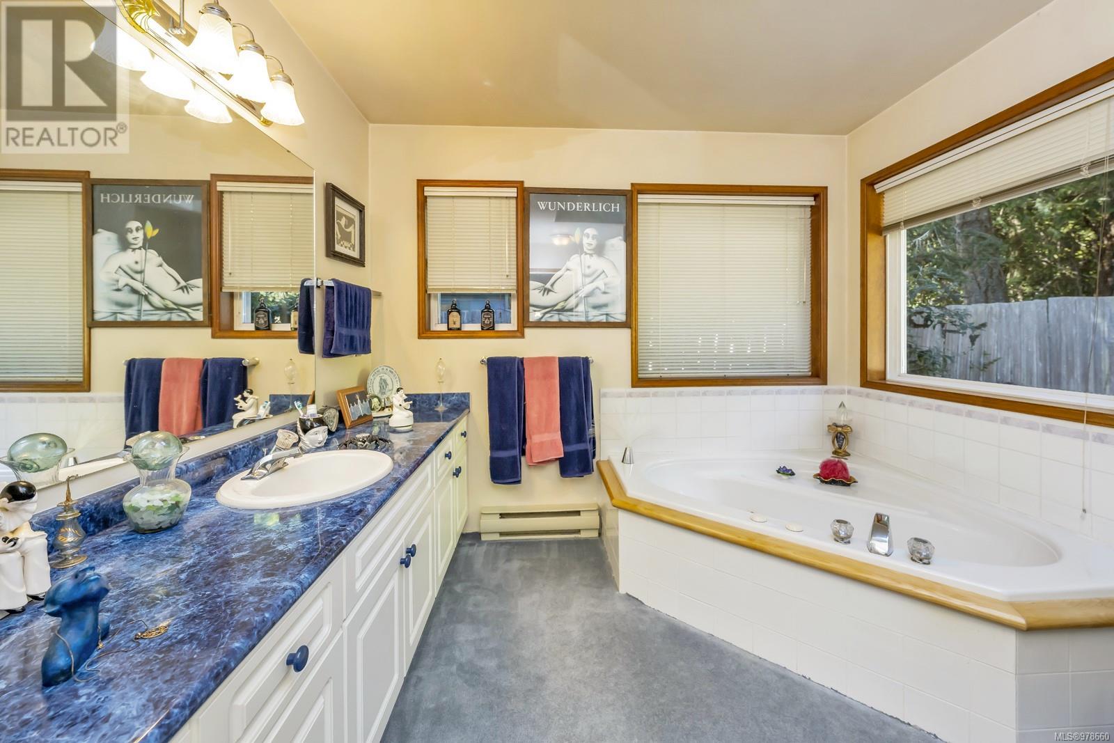 2465 Blackfish Rd, Sooke, British Columbia  V9Z 1E7 - Photo 28 - 978660