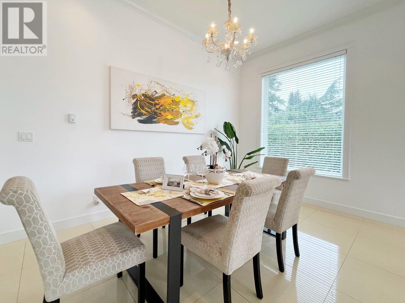 Listing Picture 6 of 30 : 4637 BUXTON COURT, Burnaby / 本拿比 - 魯藝地產 Yvonne Lu Group - MLS Medallion Club Member