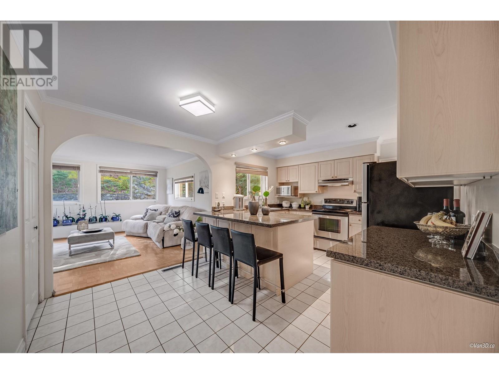 850 Jefferson Avenue, West Vancouver, British Columbia  V7T 2A4 - Photo 15 - R2936231