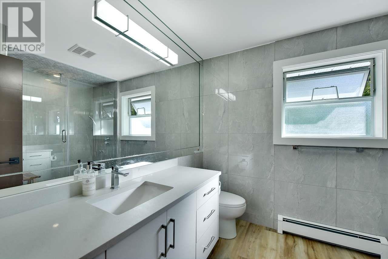 996 Duthie Avenue, Burnaby, British Columbia  V5A 2P8 - Photo 24 - R2936364