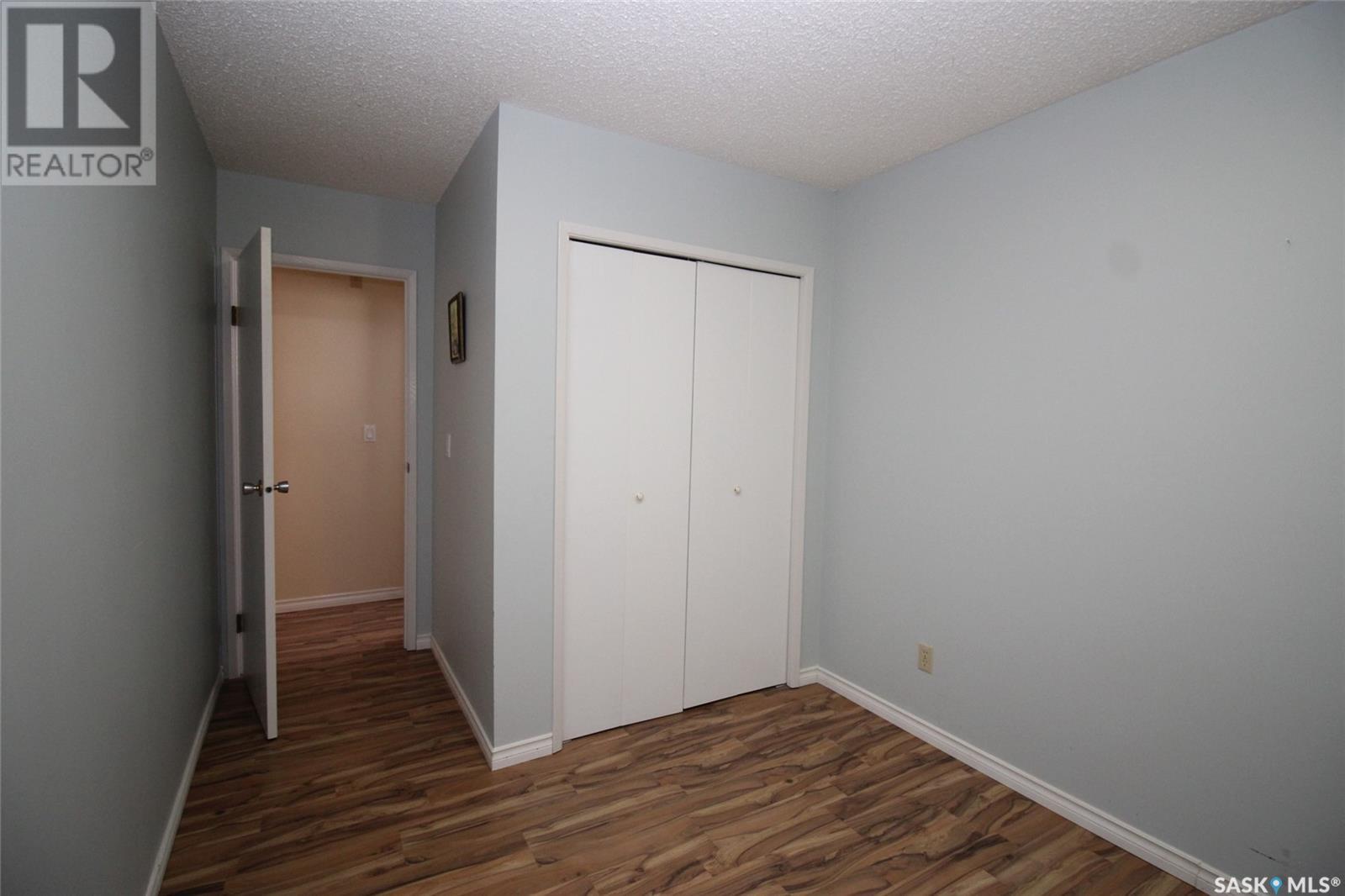 595 9th Street W, Shaunavon, Saskatchewan  S0N 2M0 - Photo 17 - SK986196
