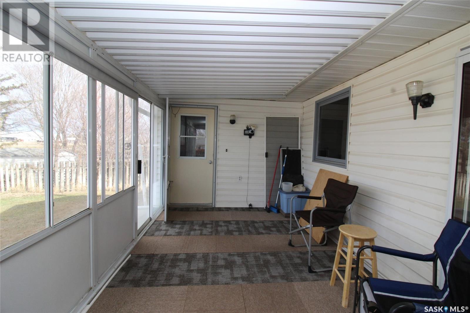 595 9th Street W, Shaunavon, Saskatchewan  S0N 2M0 - Photo 22 - SK986196