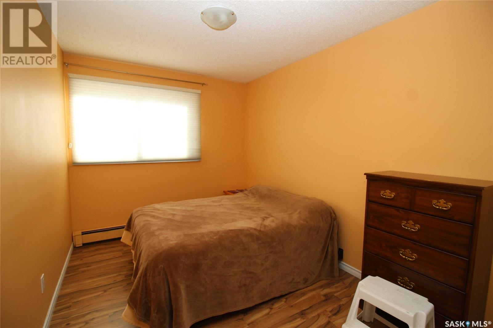 595 9th Street W, Shaunavon, Saskatchewan  S0N 2M0 - Photo 9 - SK986196