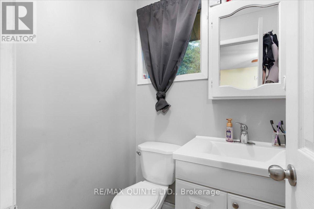 31 Ridge Road, Prince Edward County, Ontario  K0K 2T0 - Photo 29 - X9398578
