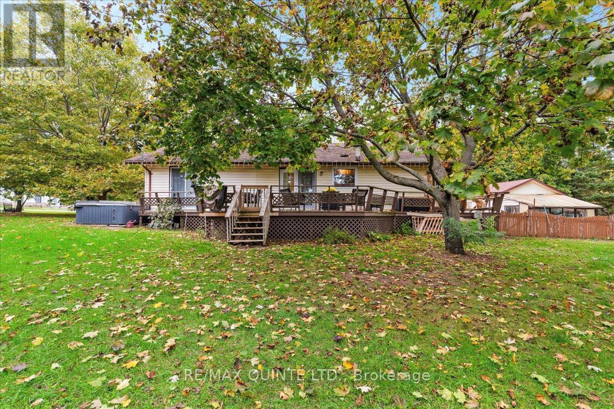 31 Ridge Road, Prince Edward County, Ontario  K0K 2T0 - Photo 4 - X9398578
