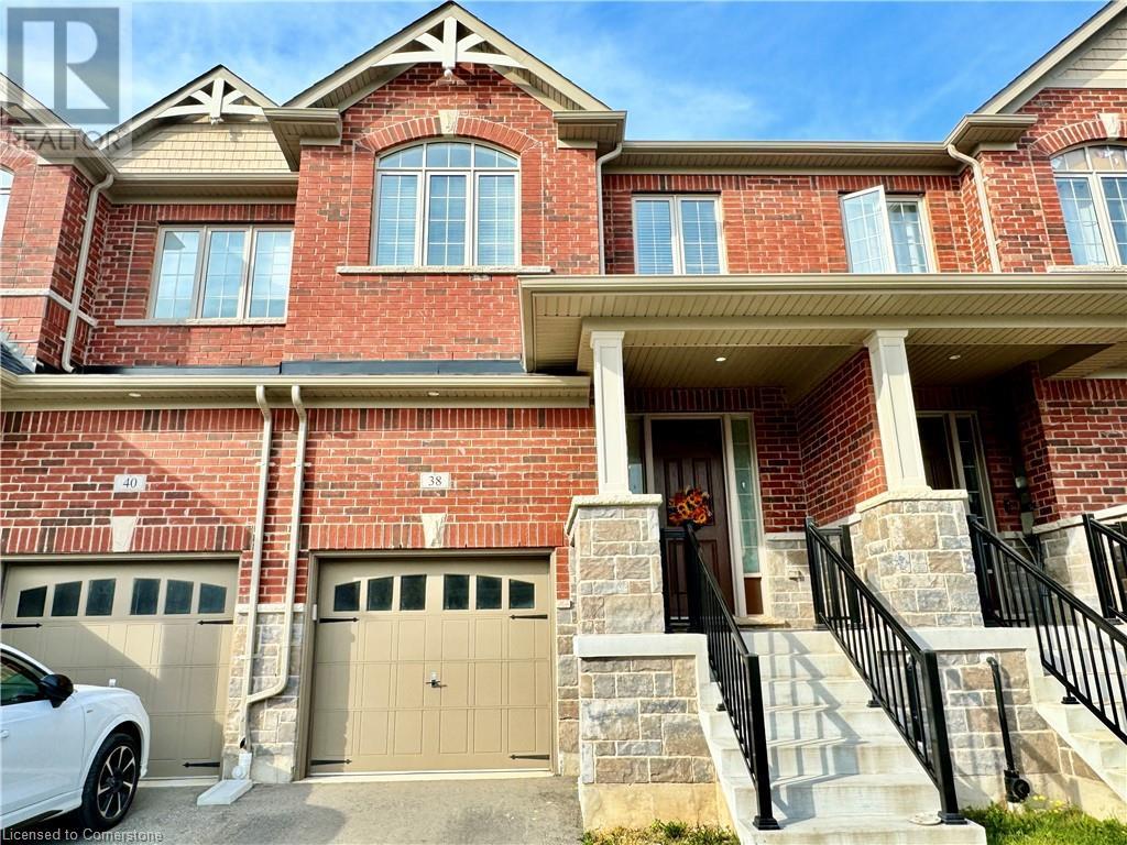 38 Reistwood Drive, Kitchener, Ontario  N2R 0N8 - Photo 2 - 40662243