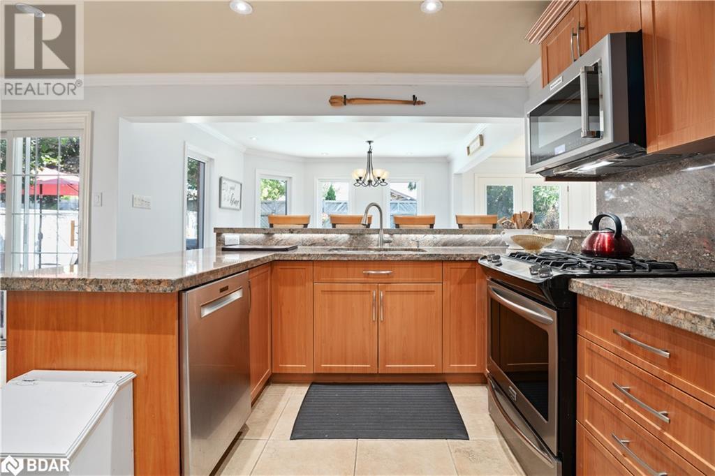 19 Grand Forest Drive, Barrie, Ontario  L4N 7E7 - Photo 12 - 40665167