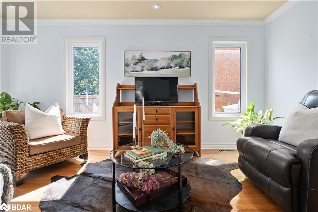 19 Grand Forest Drive, Barrie, Ontario  L4N 7E7 - Photo 8 - 40665167