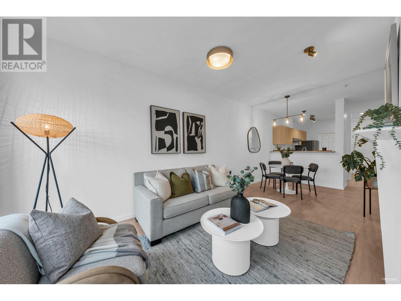 Listing Picture 3 of 23 : PH6 511 W 7TH AVE. AVENUE, Vancouver / 溫哥華 - 魯藝地產 Yvonne Lu Group - MLS Medallion Club Member