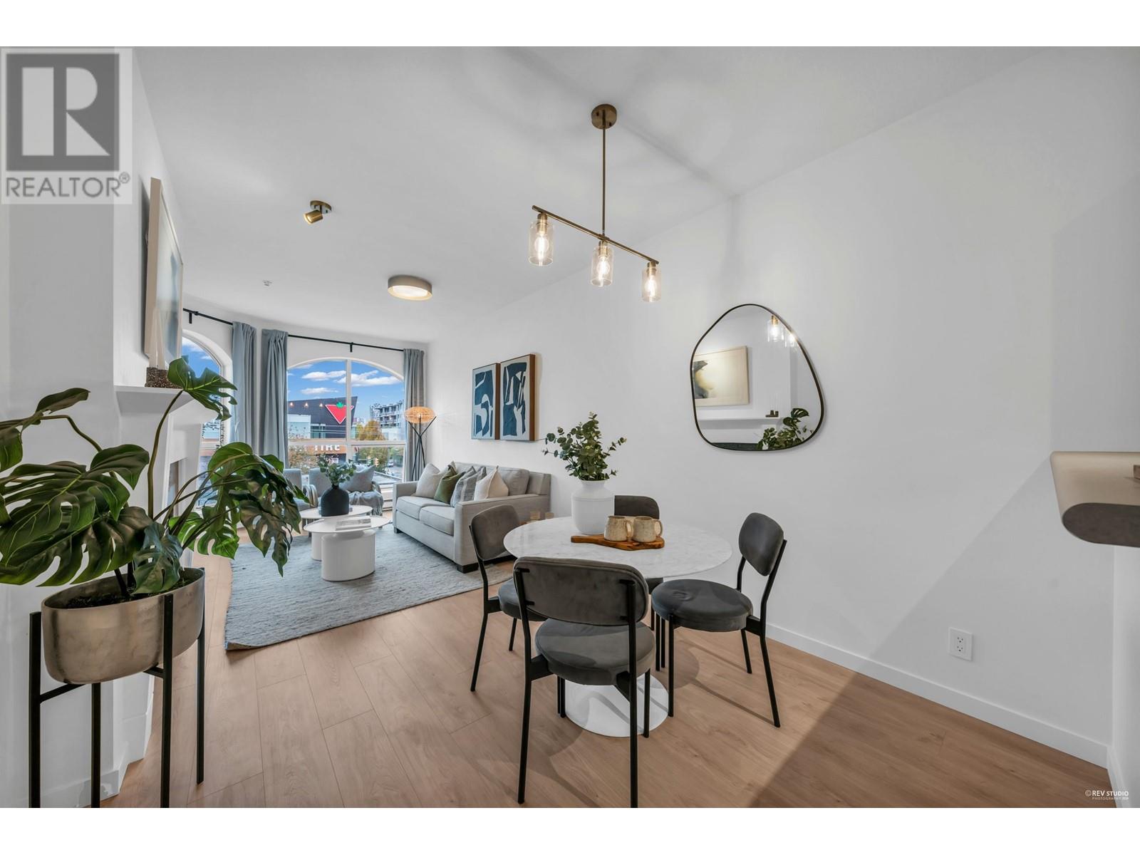 Listing Picture 6 of 23 : PH6 511 W 7TH AVE. AVENUE, Vancouver / 溫哥華 - 魯藝地產 Yvonne Lu Group - MLS Medallion Club Member