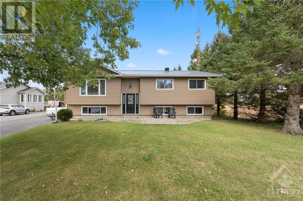 15697 COUNTY 43 ROAD, finch, Ontario