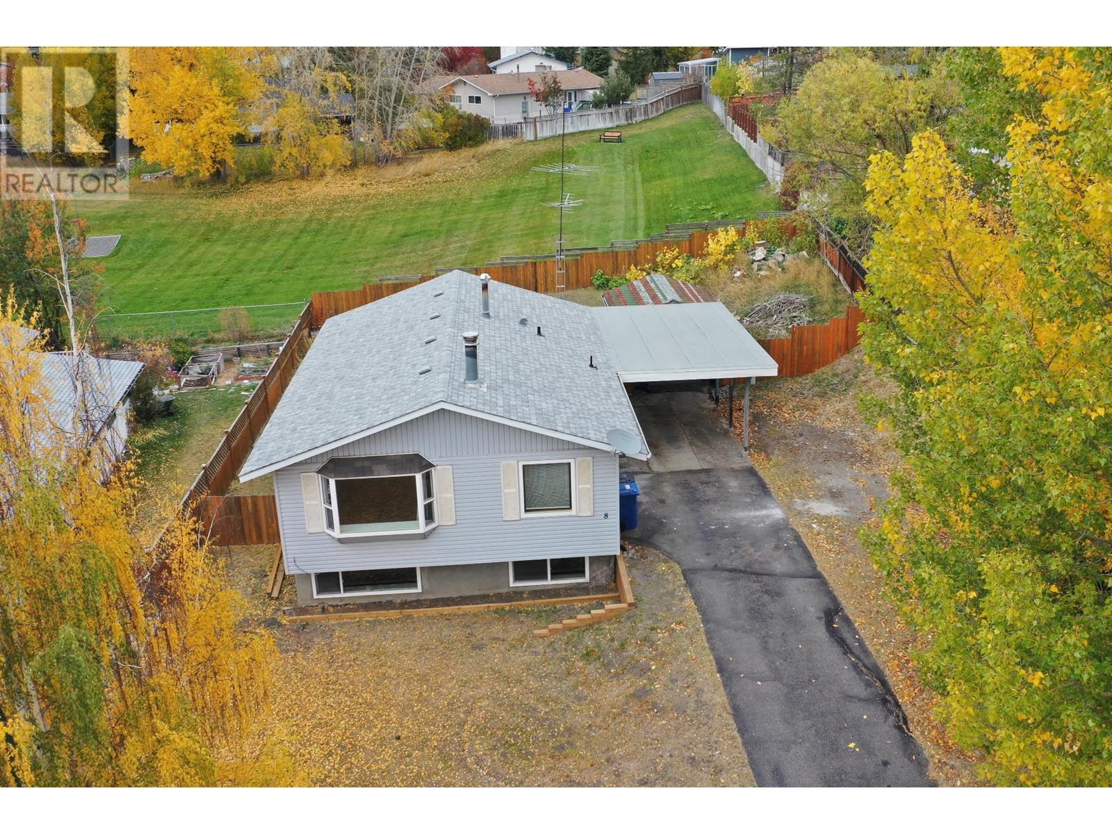 8 BERYL DRIVE, logan lake, British Columbia