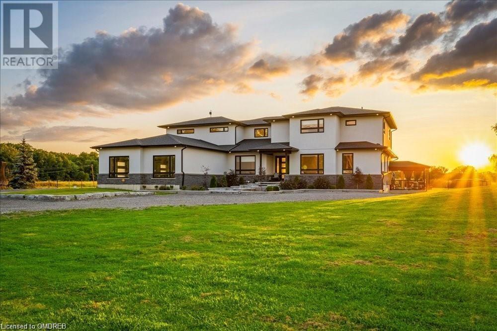 37 Eleventh Road E, Stoney Creek, Ontario  L8J 3N2 - Photo 36 - 40663590