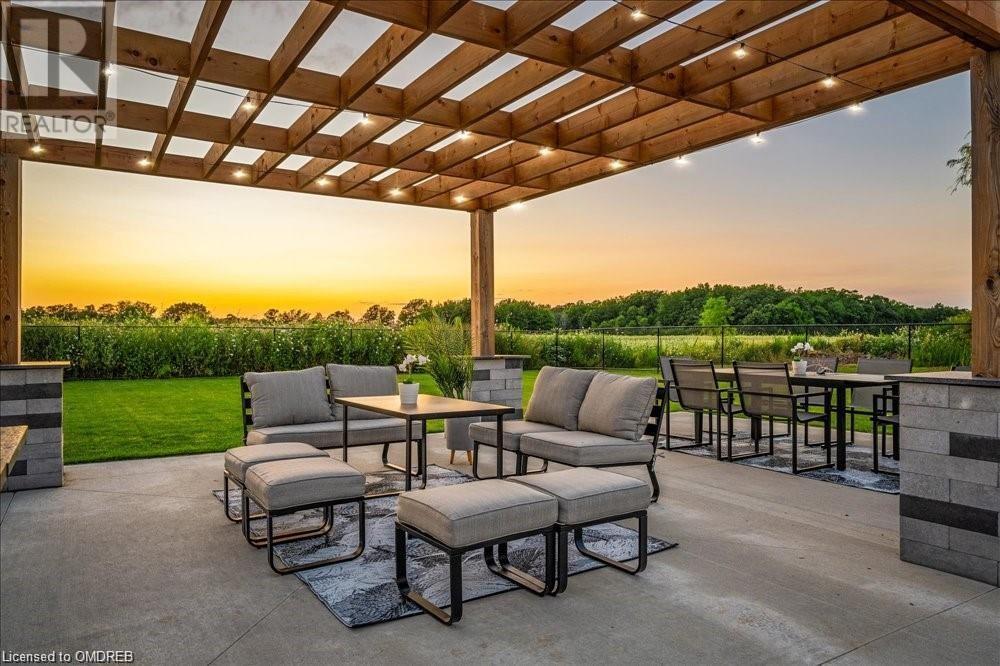 37 Eleventh Road E, Stoney Creek, Ontario  L8J 3N2 - Photo 45 - 40663590