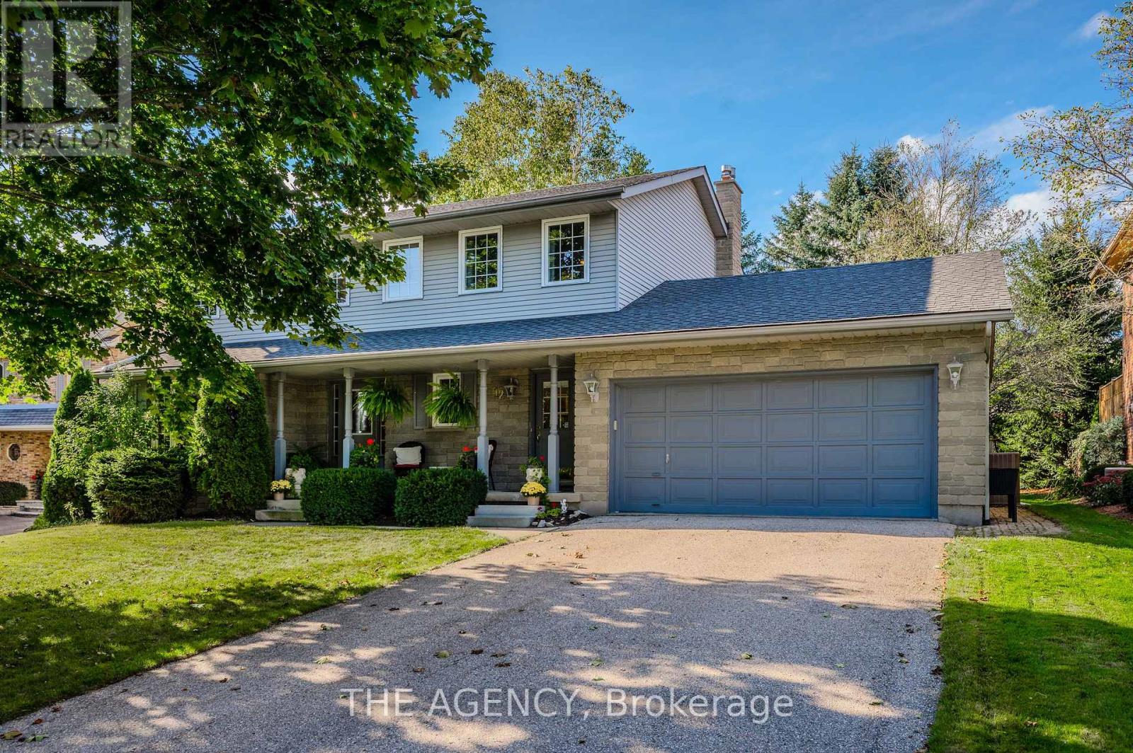 12 JO ANN CRESCENT, Centre Wellington, Ontario