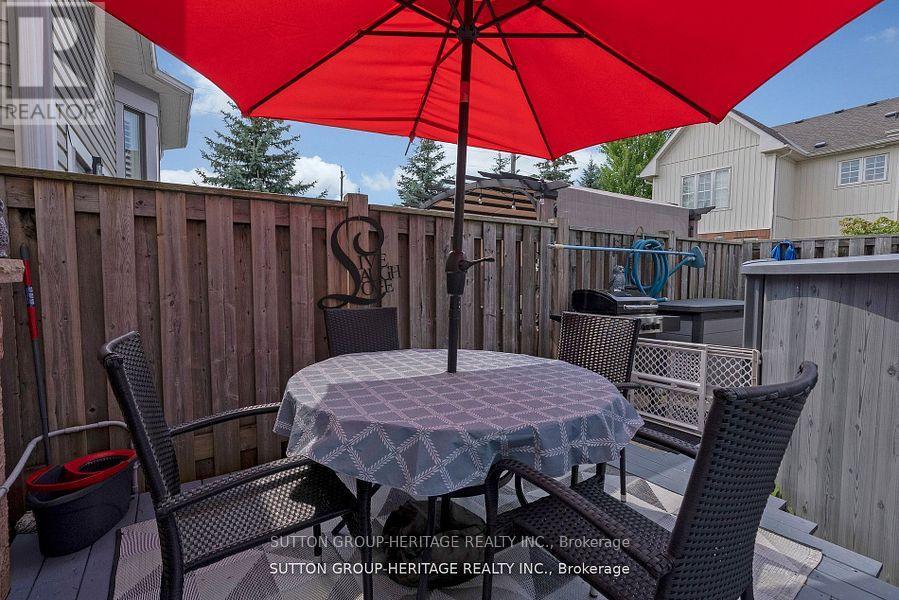 49 Kenilworth Crescent, Whitby (Brooklin), Ontario  L1M 2M6 - Photo 37 - E9399484