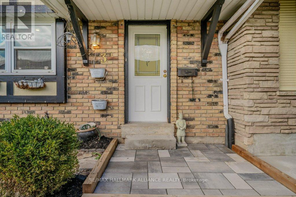 3 - 2228 Upper Middle Road, Burlington, Ontario  L7P 2Z9 - Photo 3 - W9398931